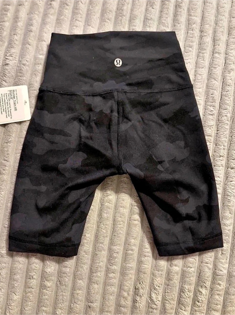 lululemon Wunder Train HR Short 8" Camo Bike Shorts in Black Size 0 NWT